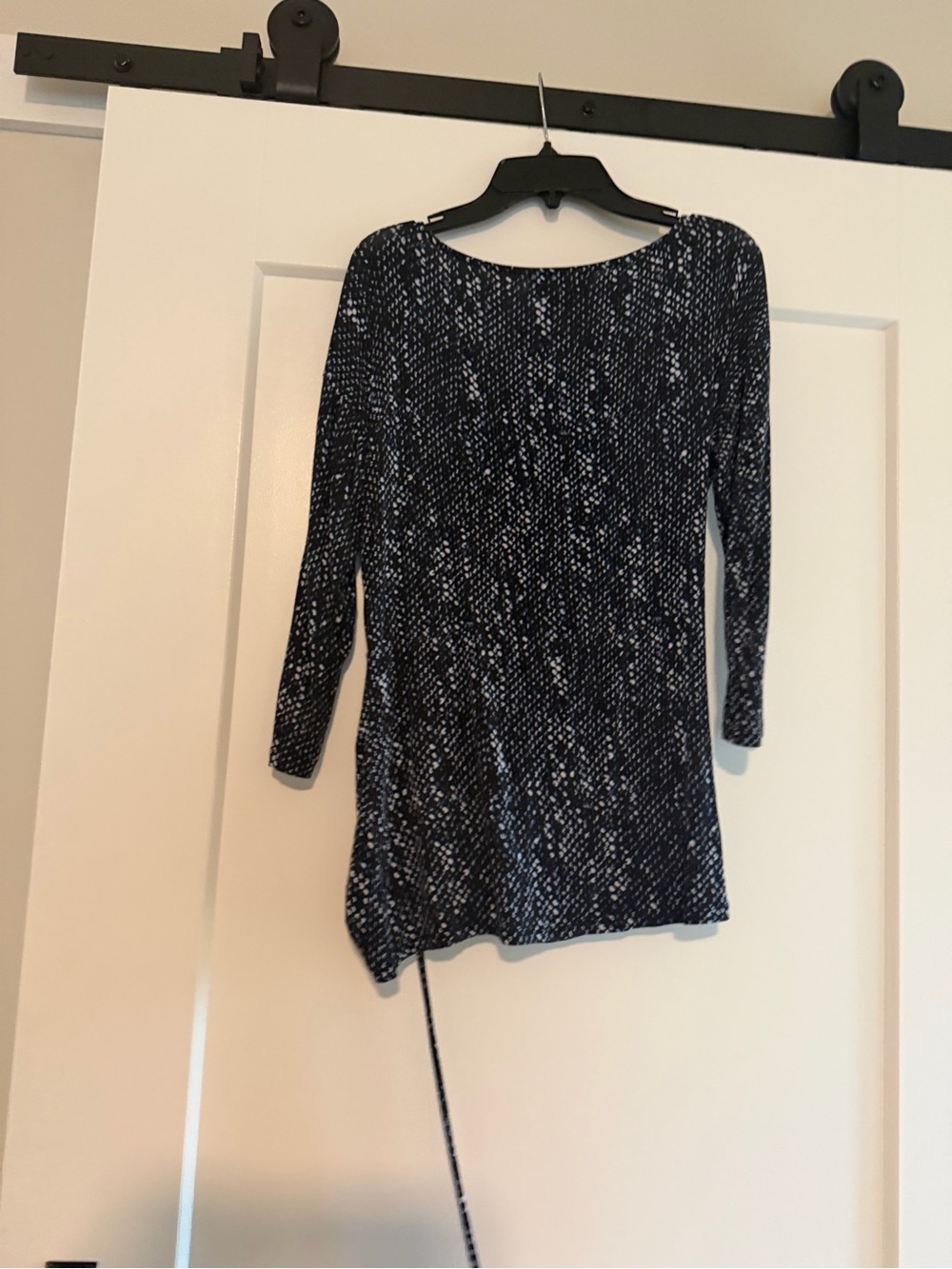 Michael Kors Black and White Printed V-Neck Top - Picture 4 of 4